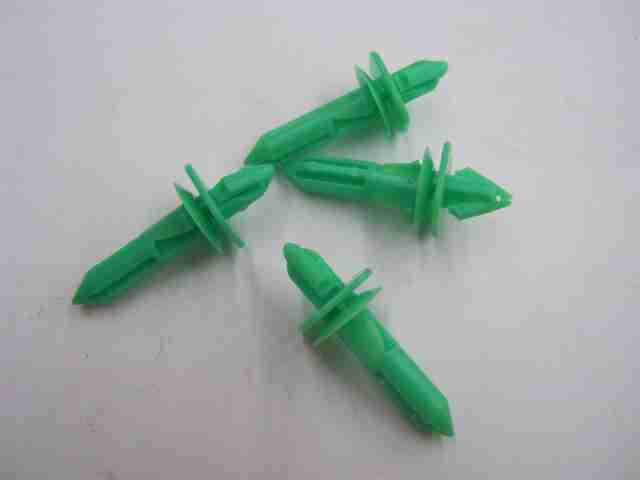 Product 136051077